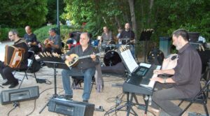 «Όλη η Αθήνα μία Σκηνή» | Συναυλία με το Εργαστήρι Ελληνικής Μουσικής Δήμου Αθηναίων