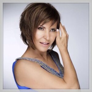 «Όλη η Αθήνα μία Σκηνή» | «Η καρδιά μου τραγουδά τη Μεσόγειο»: Συναυλία με την Κωνσταντίνα 