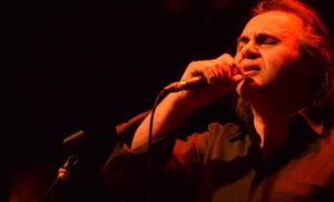 Όλη η Αθήνα μία Σκηνή | «Με το φως των Τραγουδιών»