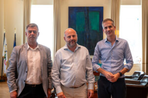 Ο Δήμος Αθηναίων ψηφιοποιεί 400.000 οικοδομικές άδειες της πολεοδομίας –  «Μπλόκο» στη γραφειοκρατία, «ανάσα» για περισσότερους από 120.000  δημότες και επαγγελματίες σε ετήσια βάση