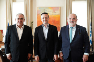 Συνάντηση Δημάρχου Αθηναίων Χ. Δούκα με τους Προέδρους της ΓΣΕΒΕΕ και της ΕΕΑ