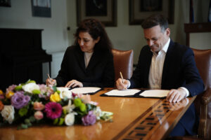 Μαζί για τον πολιτισμό. Δήμος Αθηναίων και Εθνικό Θέατρο ενώνουν δυνάμεις.