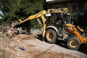 Ξεκίνησαν οι κατεδαφίσεις επικίνδυνων κτισμάτων – Ο Δήμος Αθηναίων αναλαμβάνει δράση για την ασφάλεια των πολιτών